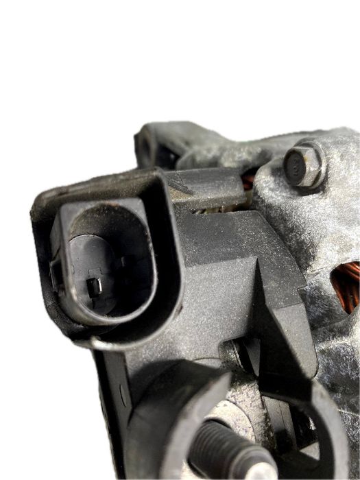 Alternador FORD Focus II (DA_)