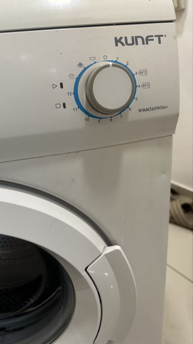 Maquina de lavar roupas