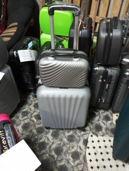 kuferki małe z abs podróżne