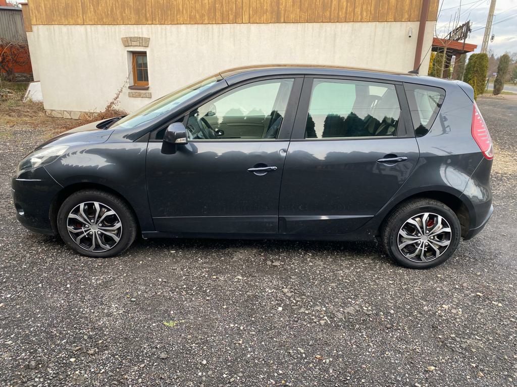 Renault Scenic III Van 1.5 dCi FAP 110KM ekonomiczny niski przebieg