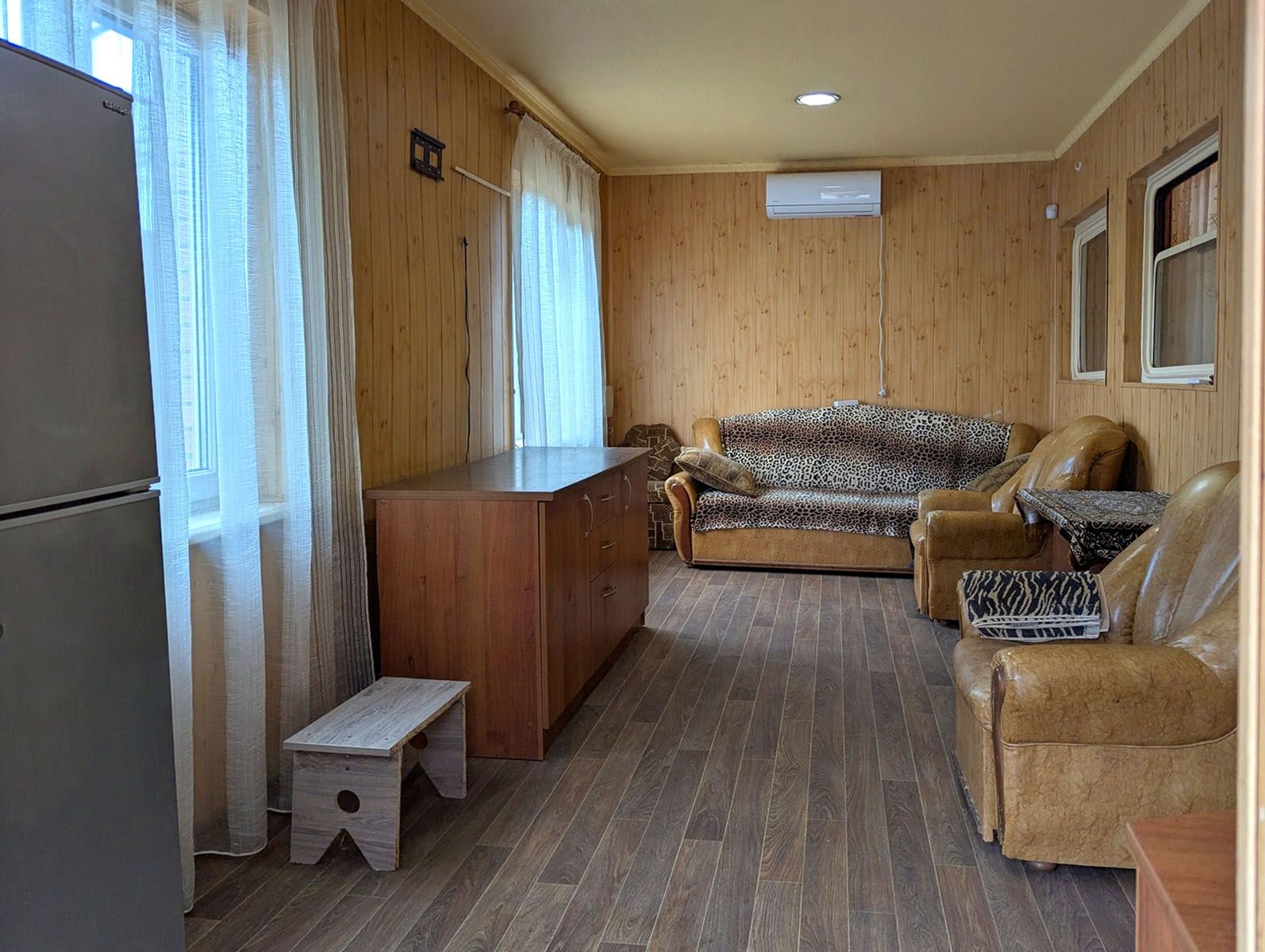 Здам дом бiля моря, Каролiно Бугаз
