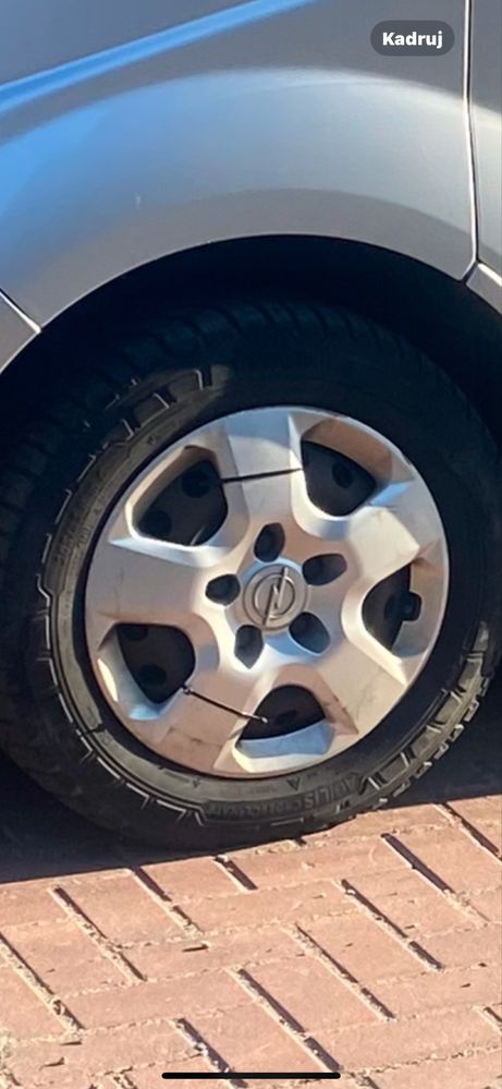 Kołpak vivaro orginał opel 16