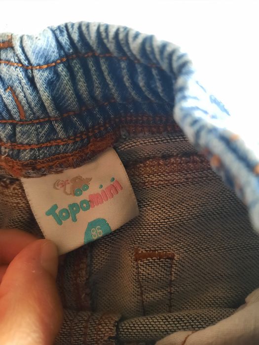Spodnie 86 z widocznymi śladami użytkowania