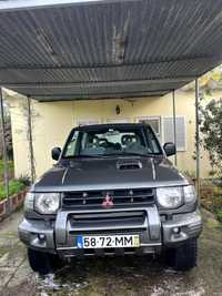 Mitsubishi Pajero 2.8 TD GLS