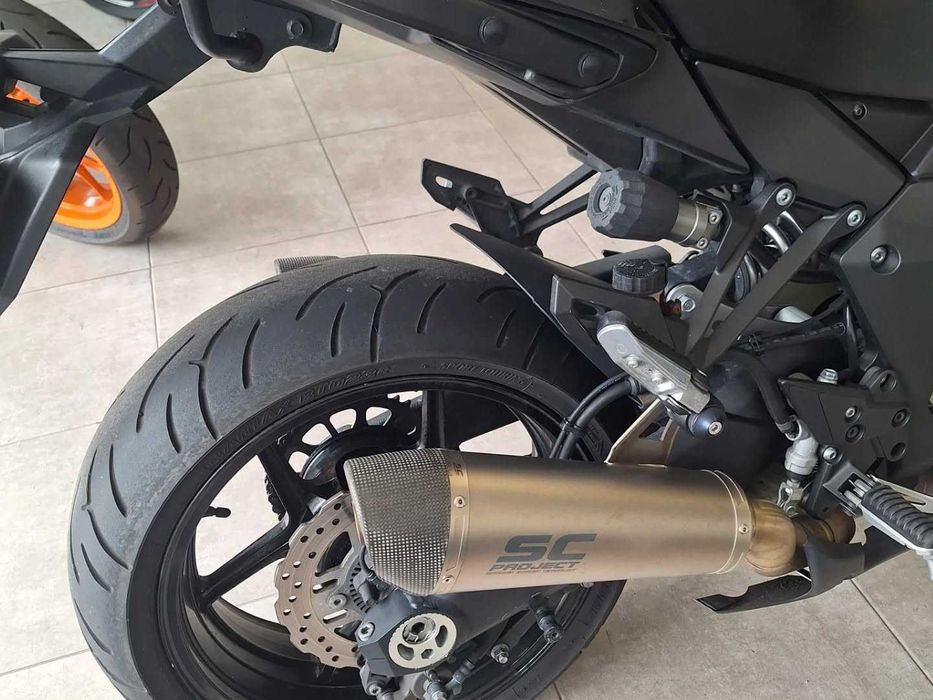Kawasaki Z1000SX 140cv