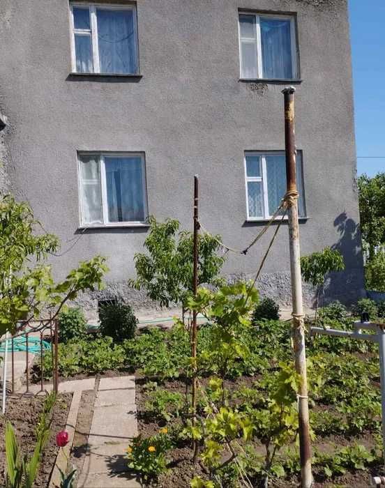 (13/1) Продам капітальний 2-поверховий будинок