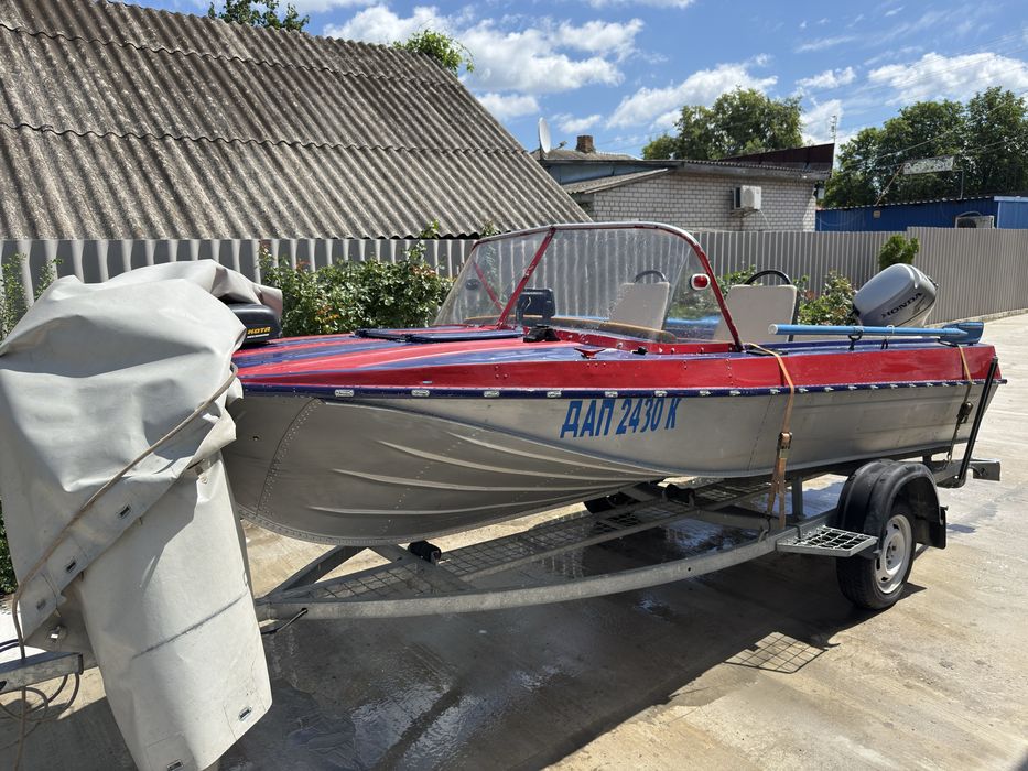 Казанка 5м3 Honda bf20 4 такта