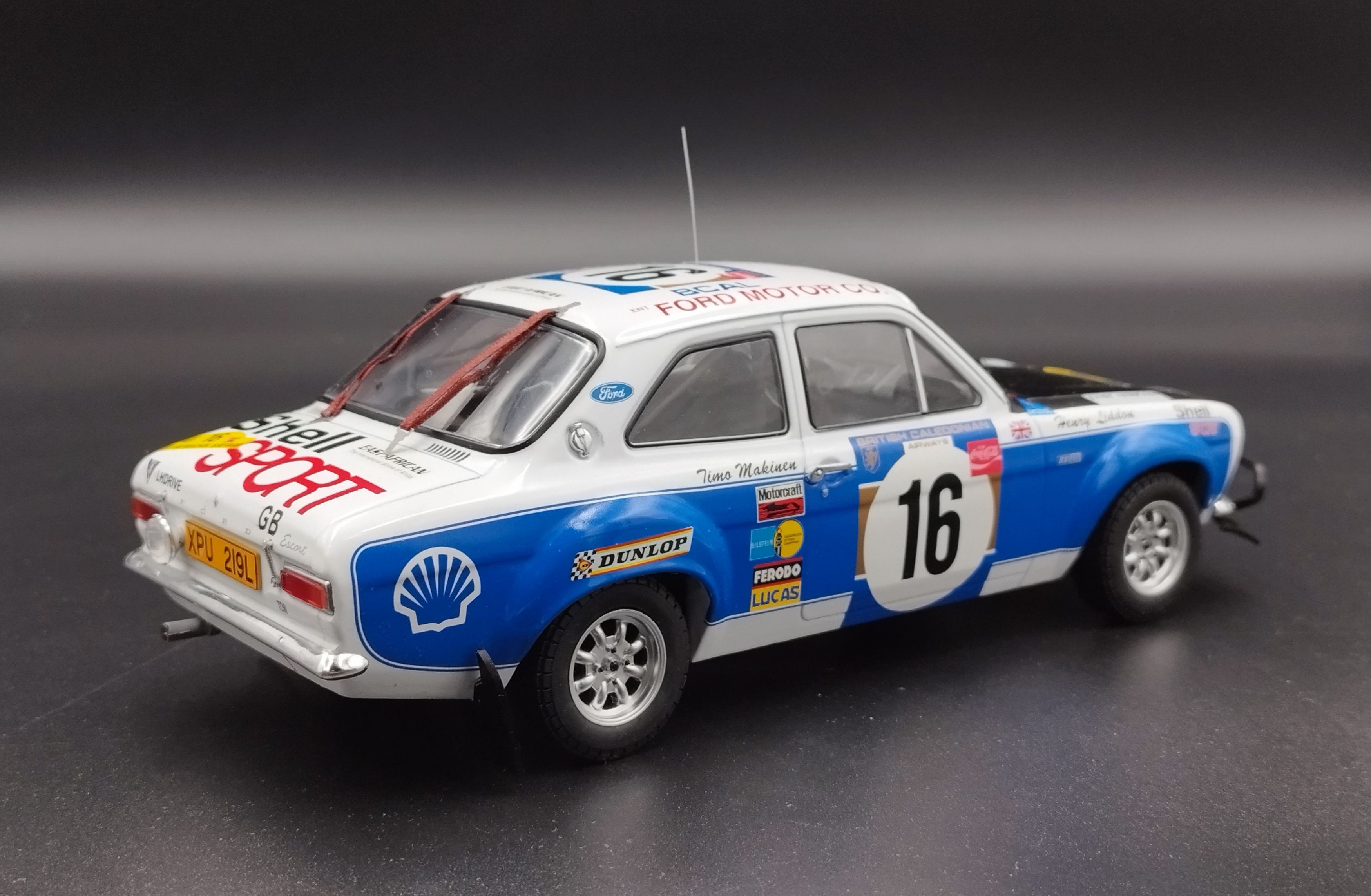 1:18 IXO 1973 Ford Escort MK1 RS 1600 #16 T.Makinen-H.Liddon Safari