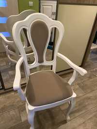 Krzesło drewniane białe