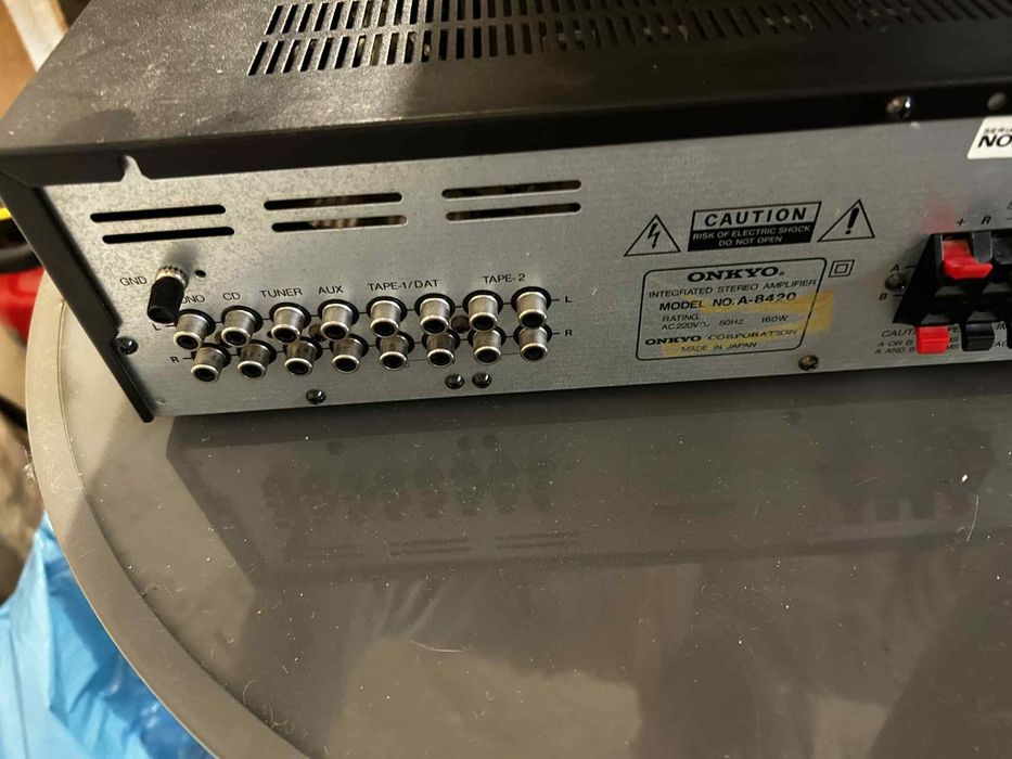 Onkyo A - 8420 .