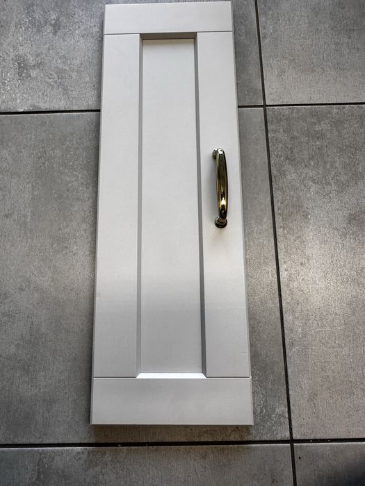 Front Ikea Lerhyttan