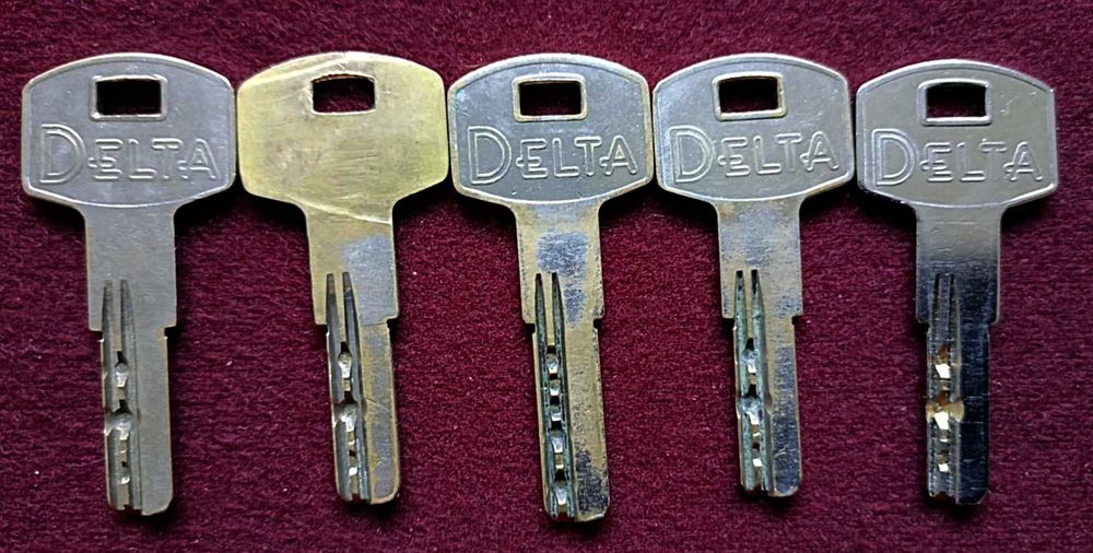Wkładka do zamka DELTA "B" 27/43 mm