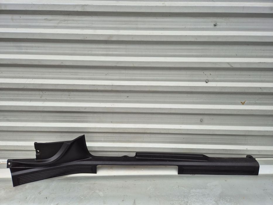 Prawa listwa próg nakładka progu Fiat Grande Punto 5D