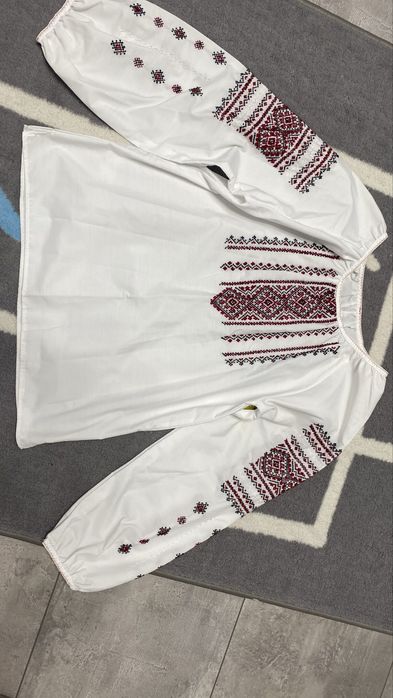 Вишиванка біла,,