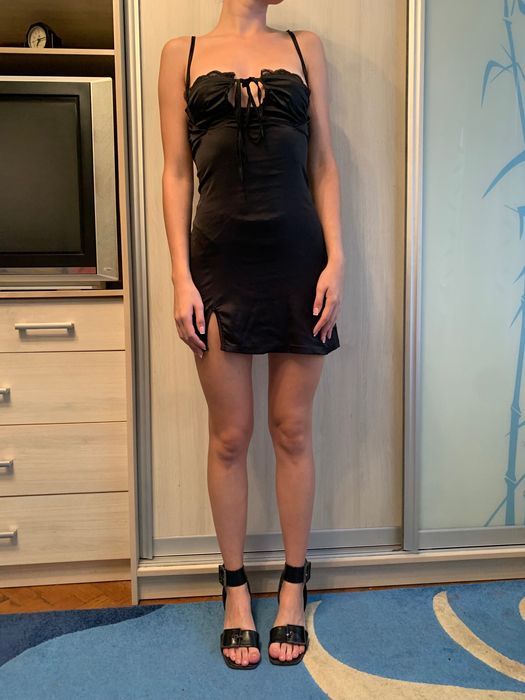 Сексуальна чорна сукня