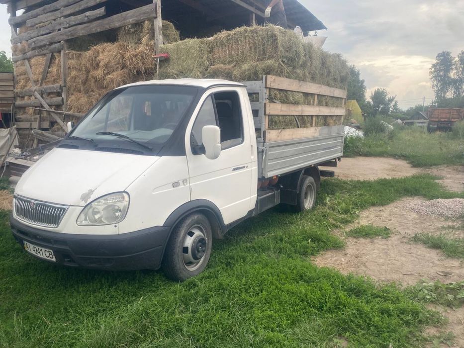 Продається сіно в тюках