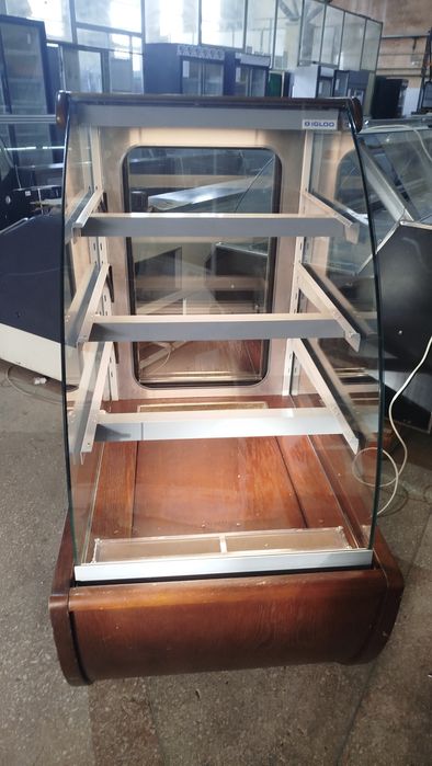 Витрина холодильная. Эксклюзив. 70.см ширина.