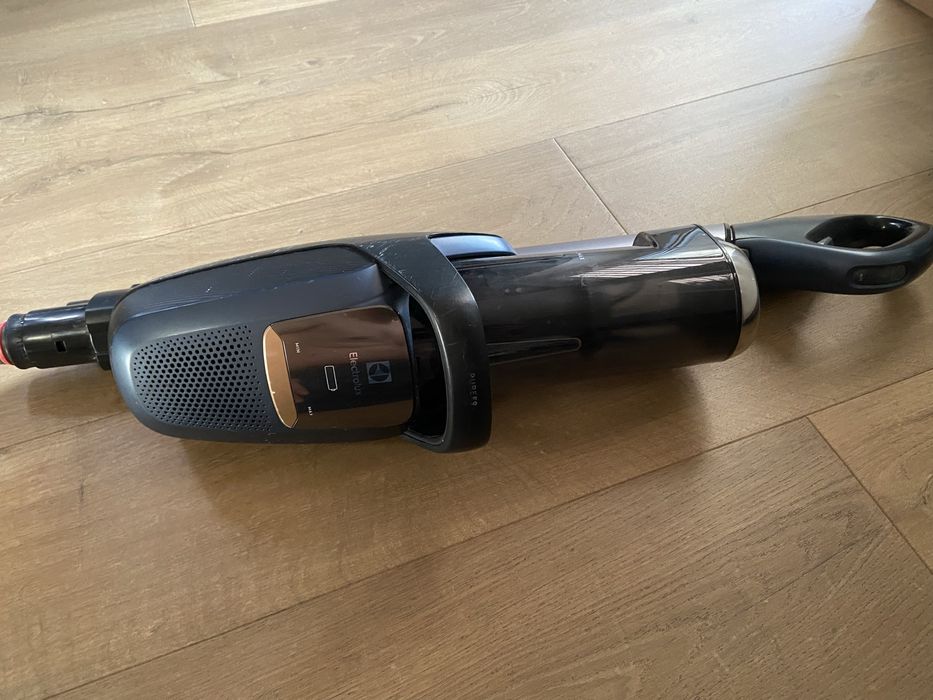Electrolux pure f9 - odkurzacz bezprzewodowy - do wymiany bateria
