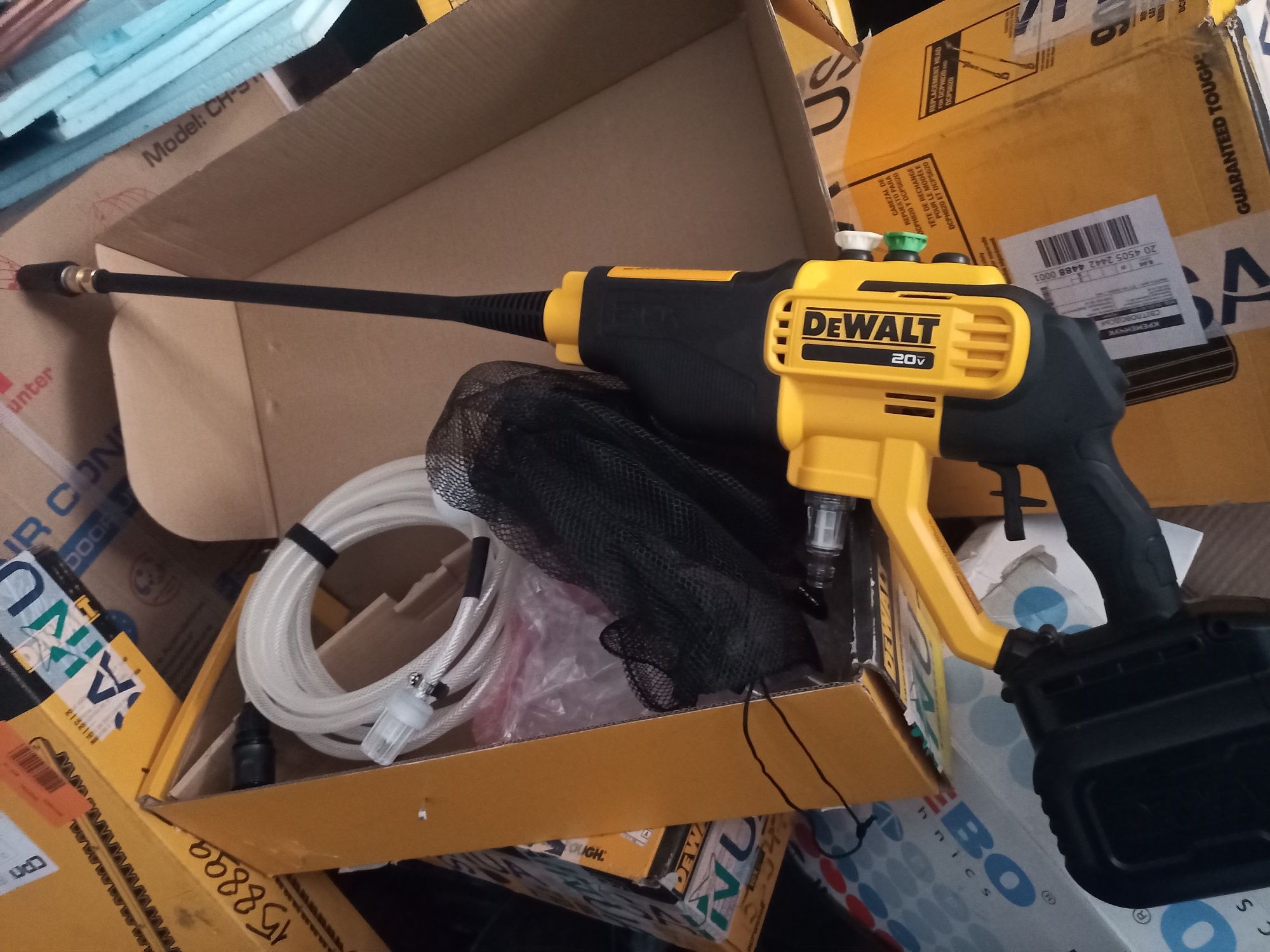 Dewalt DCPW 550b 20/18 v мойка аккумуляторна