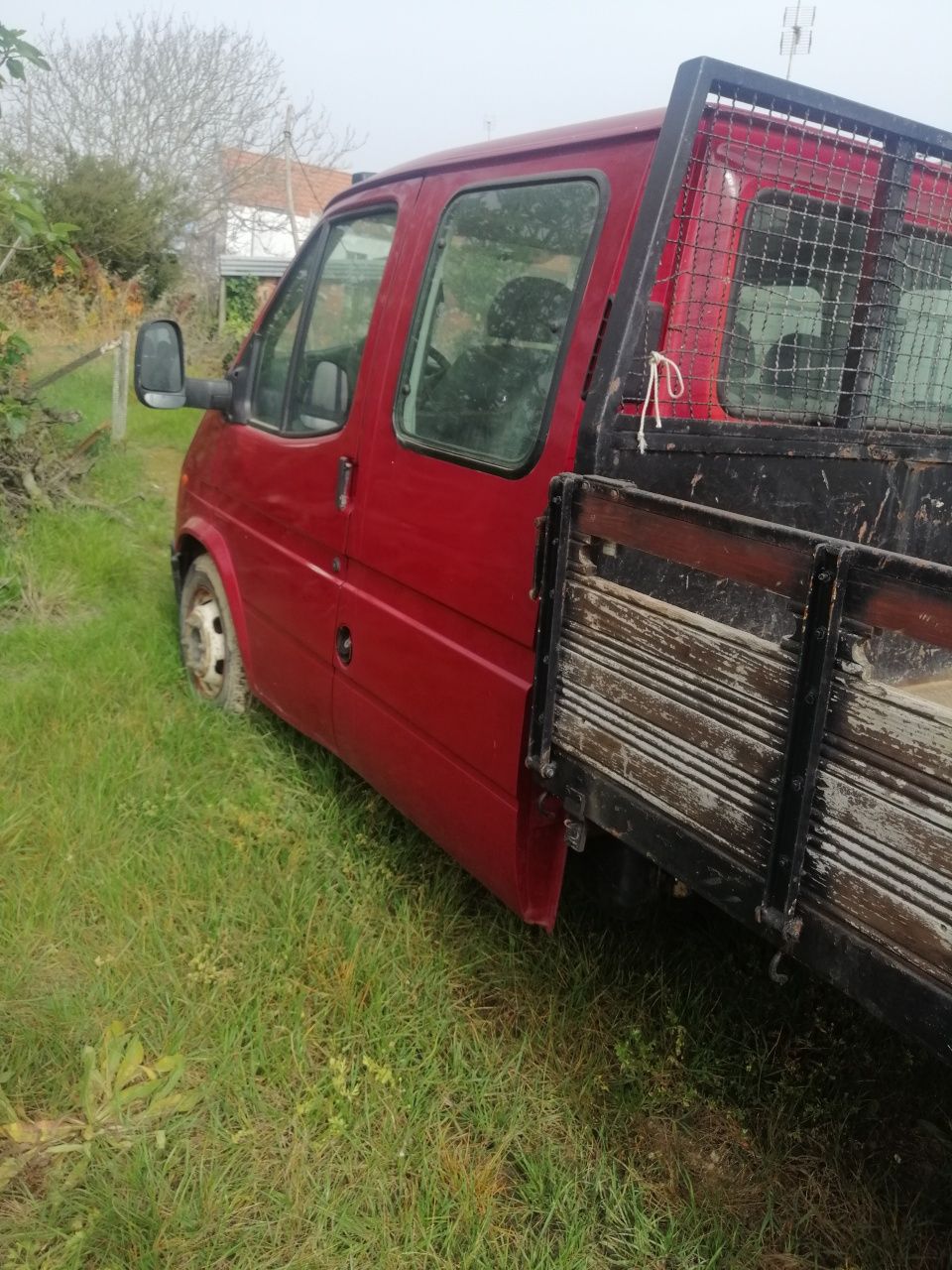 Carrinha caixa aberta, com puch de reboque de 96