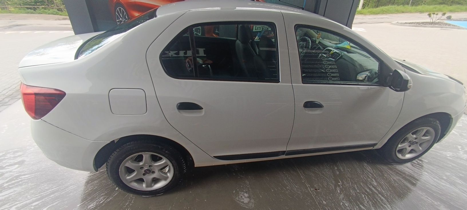 Чудовий Renault Logan 2017/18 1.5 TDI