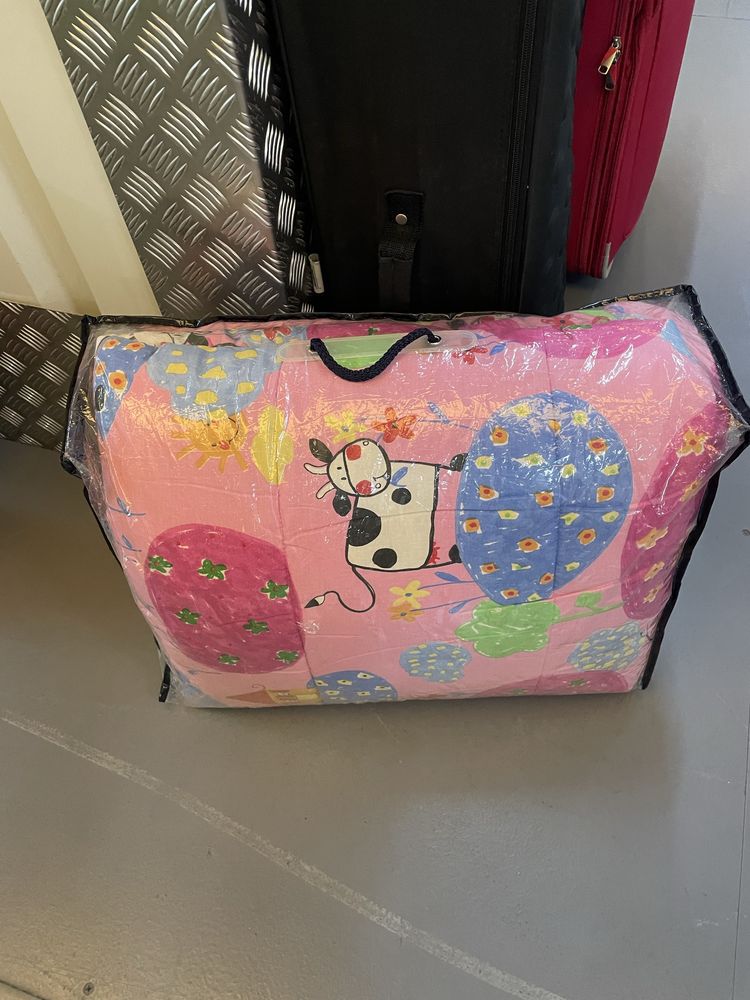 Edredon com capa bom estado