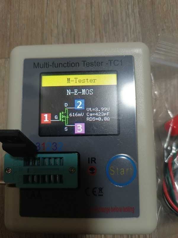 LCR-Tс1 Тестер электронных компонентов .