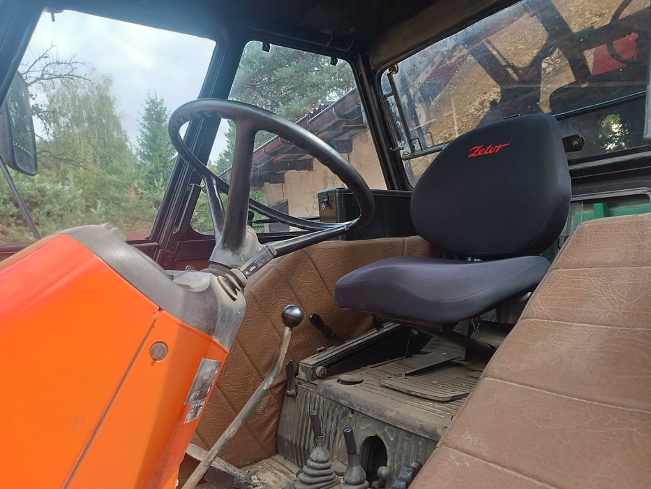 Ciągnik zetor 3320