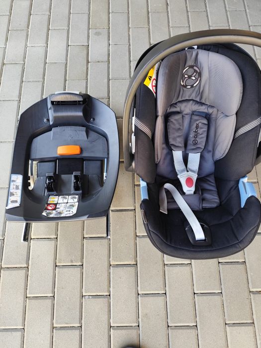 Cybex Atom 4 + baza