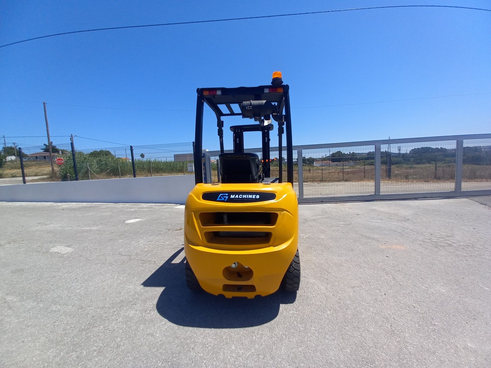 Empilhador 2.5Ton motor Yanmar