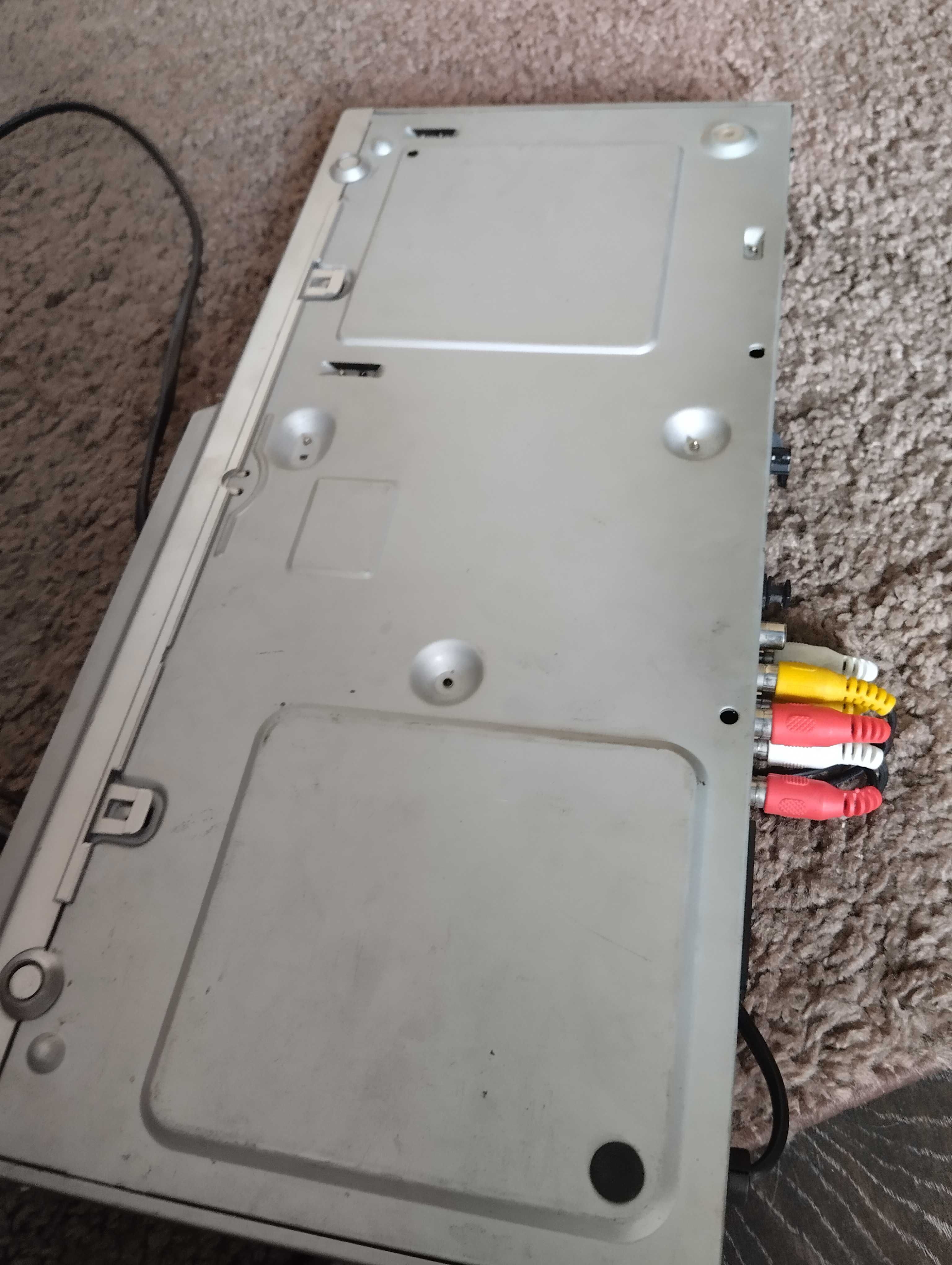 Samsung DVD player DVD-P355 MP4 (DVD-програвач)