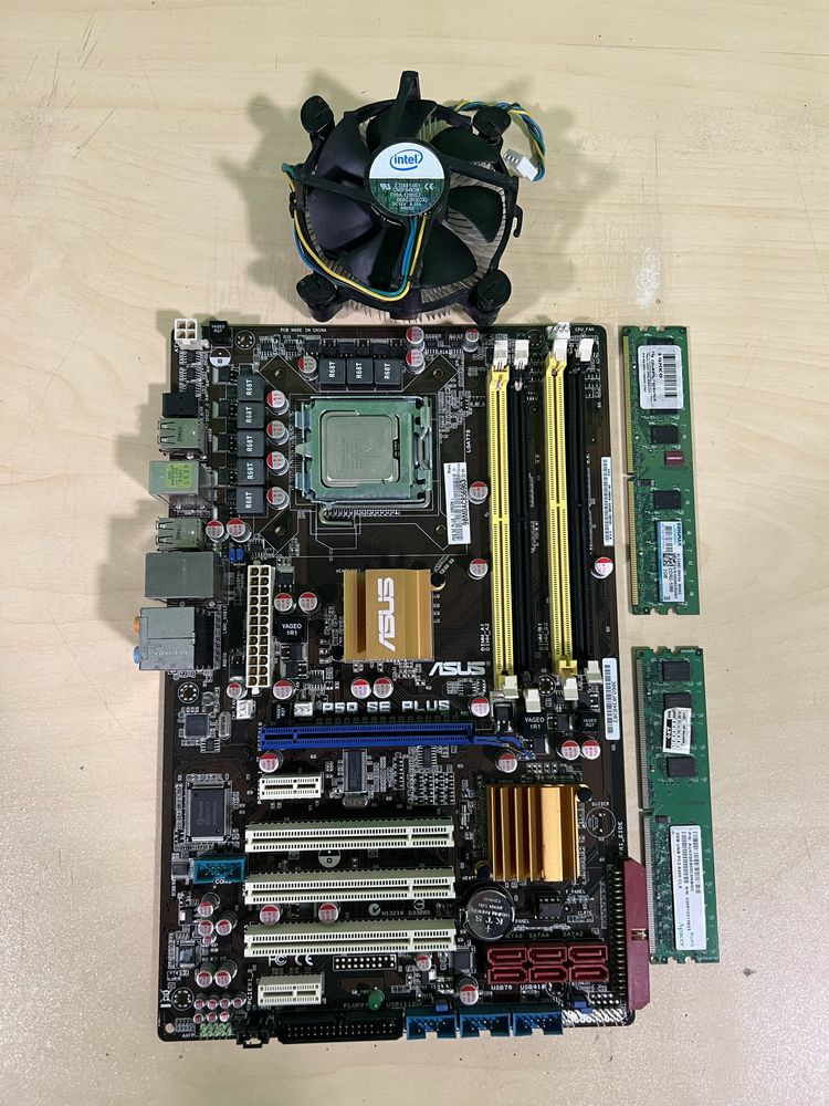 Материнська плата Asus P5Q SE Plus + процесор + ОЗУ