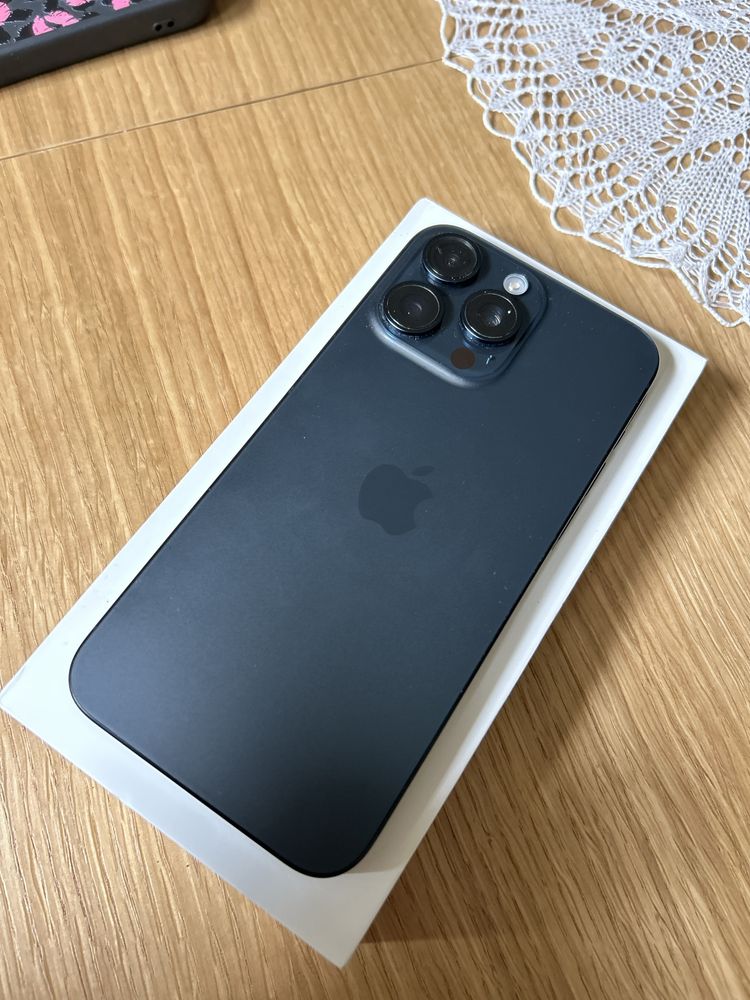 Iphone 15 pro max 256 GB na gwarancji