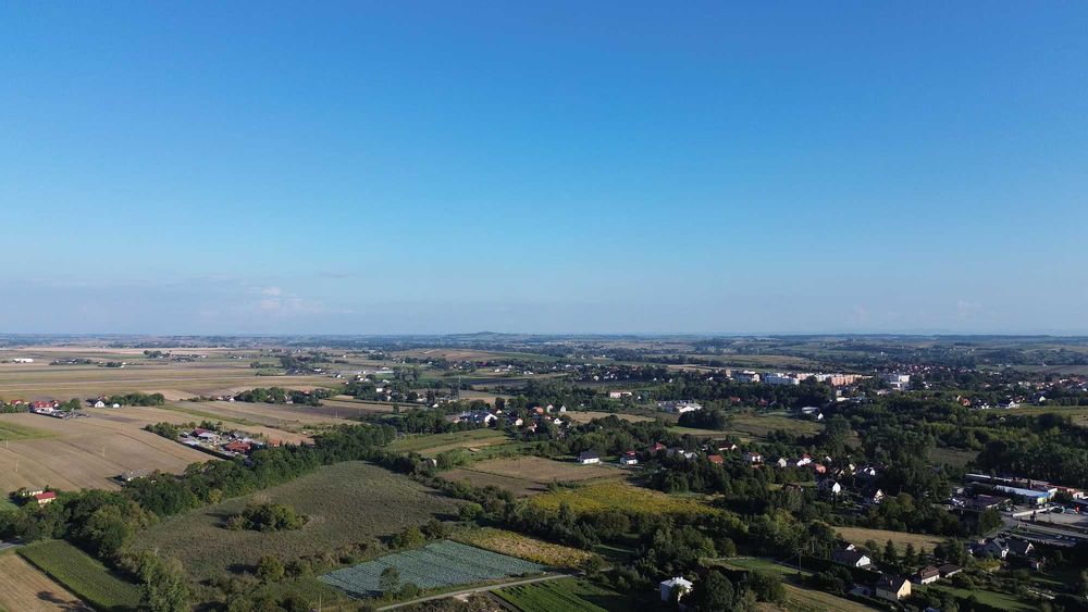 Filmowanie/zdjęcia z drona