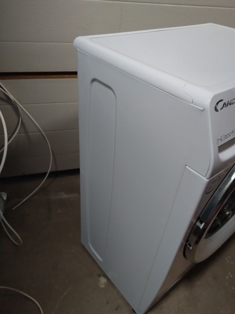 Pralka automatyczna Candy Rapid slim