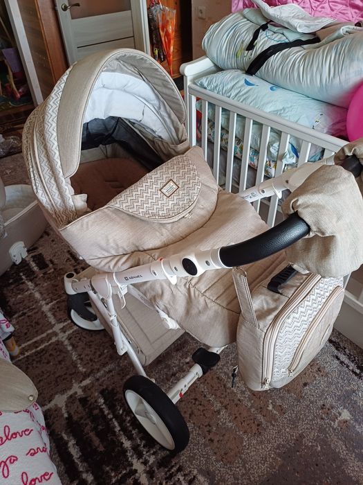 Коляска дитяча. Самовивіз.