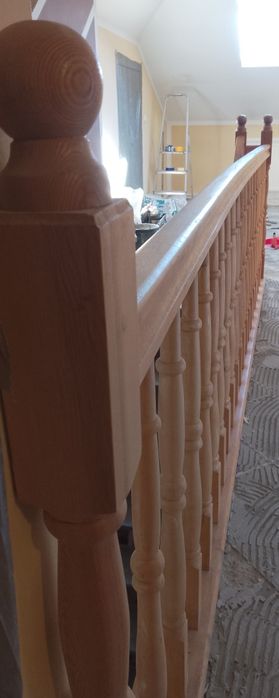 Balustrada porecz jesion ,tralki