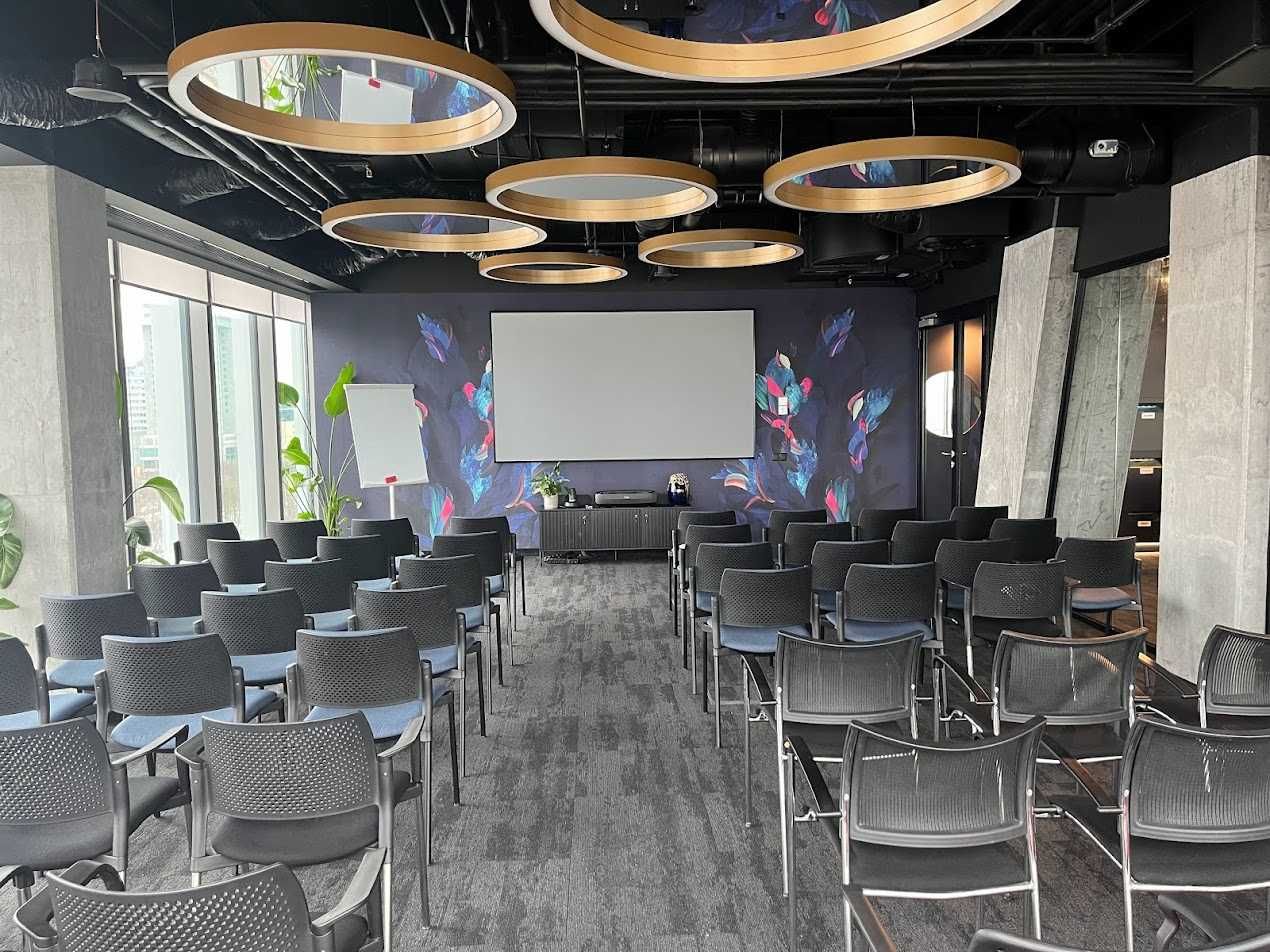 sala konferencyjna Centrum || Central Point, ul. Marszałkowska 107