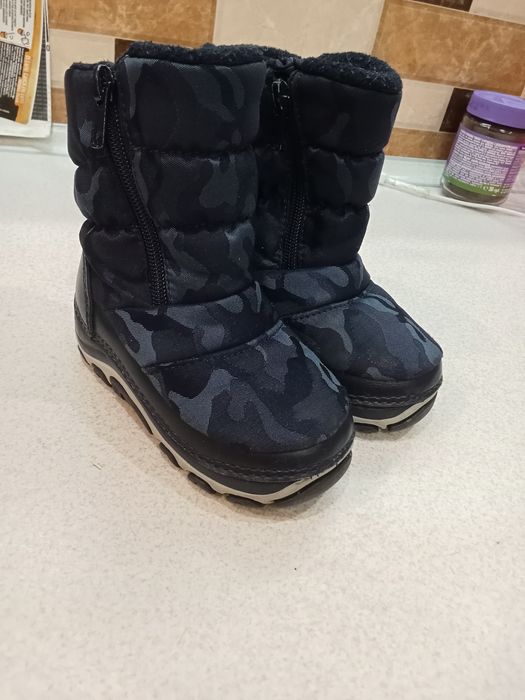 Зимове взуття Antarctica для хлопчика 21-22 розмір