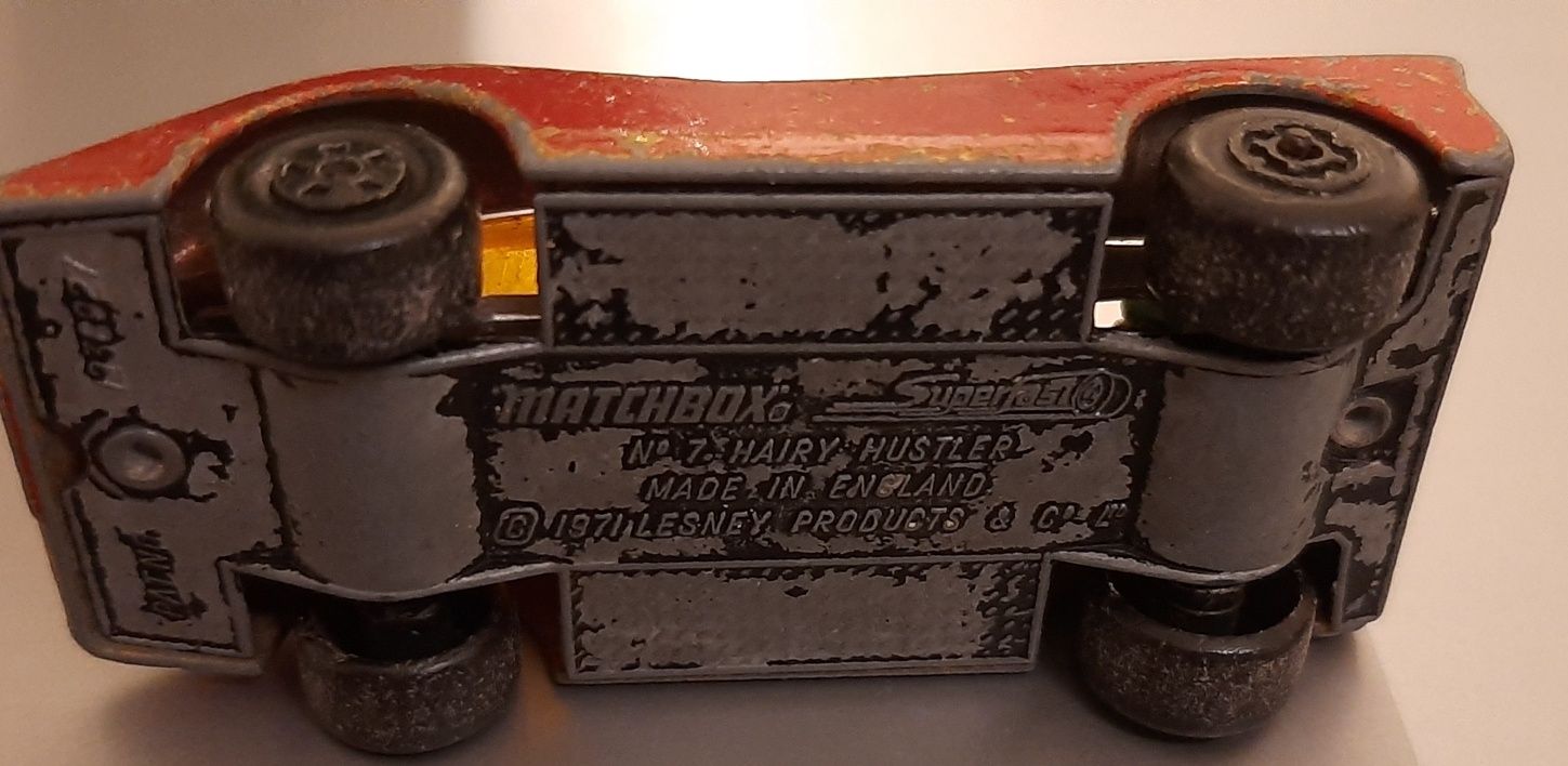 2 carros anos 70 vintage cada 2€