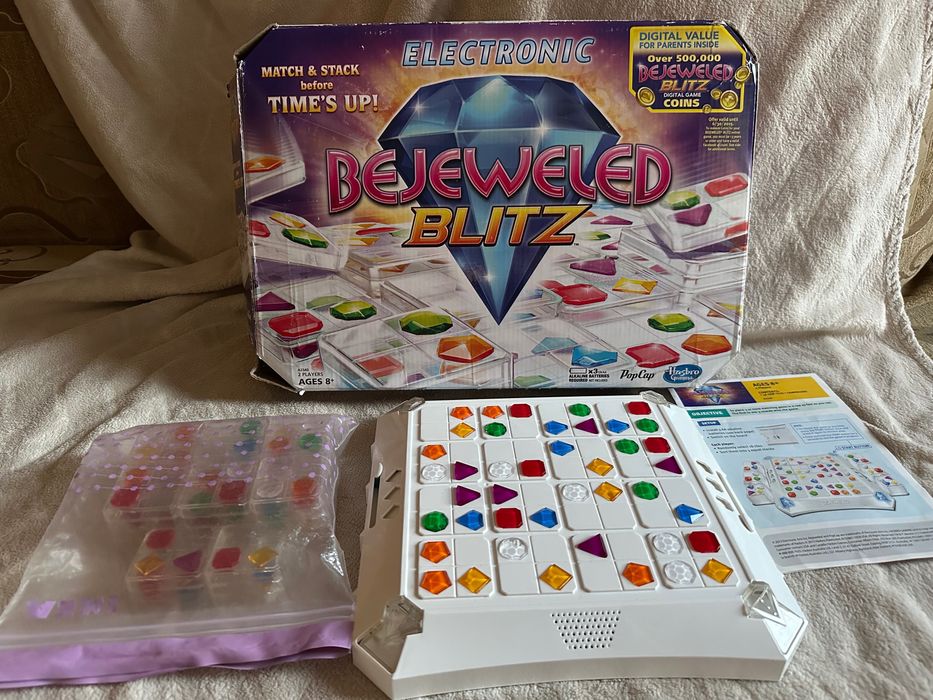 Гра електронна від Hasbro bejeweled blitz