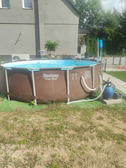 Basen ogrodowy stelażowy 427 x 4.27 107 cm Bestway