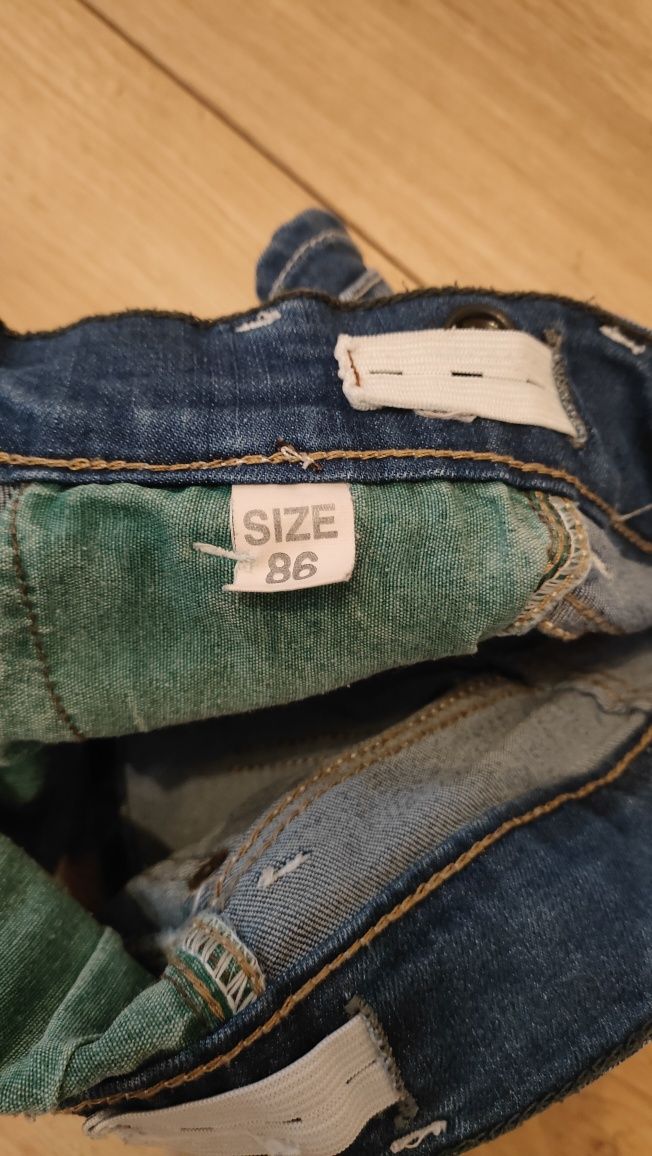 Spodenki Tommy Hilfiger 86