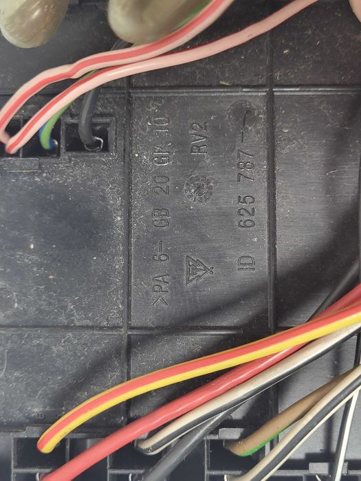 Caixa de fusíveis Smart Fortwo (W450)