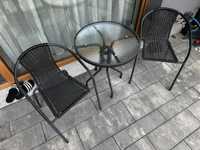 Stolik z krzesłami ogród balkon