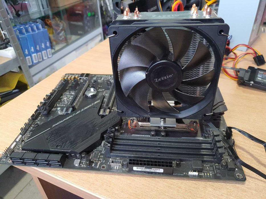 Материнская плата sAM4 ASUS STREEX X570-F Gaming с Ryzen 5 5600X