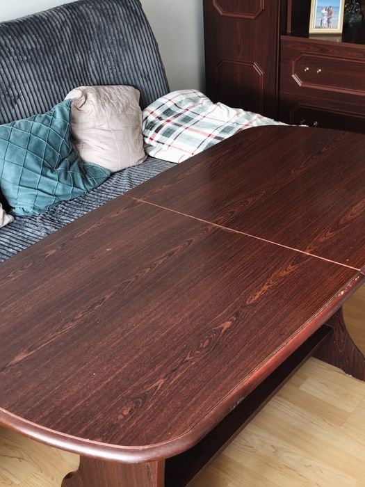 Oddam za darmo meble stół szafa półka pod tv