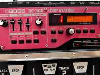 BOSS RC-300 Loop Station