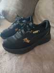 Czarne buty puma