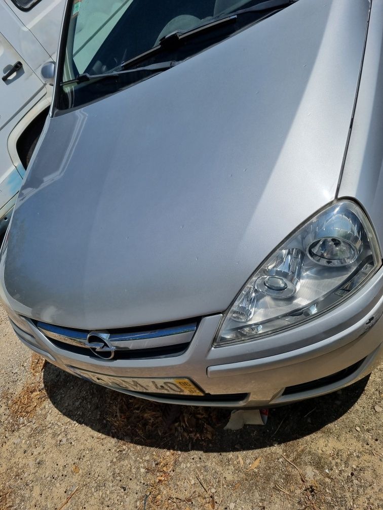 Carro opel corsa